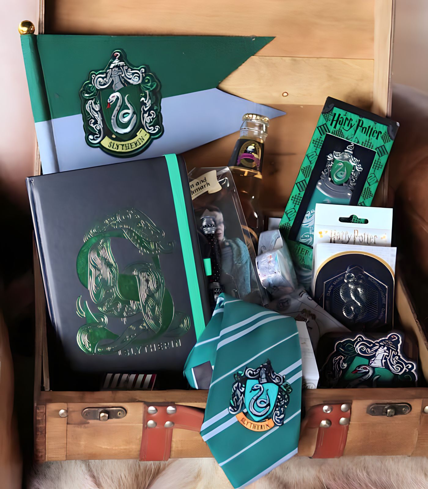 Harrypotter Hogwarts House Mystery Box