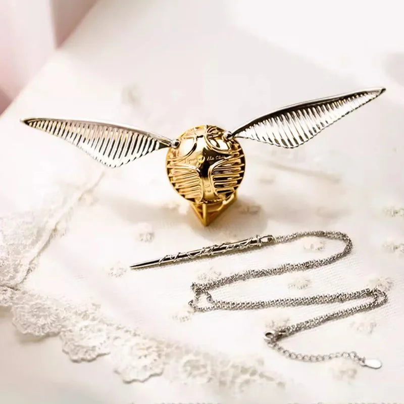 Golden Snitch Proposal Ring Box with LED Light – albussevruspotter