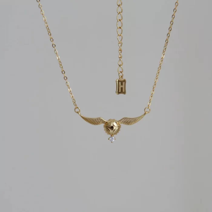Golden Snitch Necklace for Wizarding World Fans! - Albussevruspotter